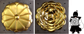 宮殿に飾られた金箔亙の復元品